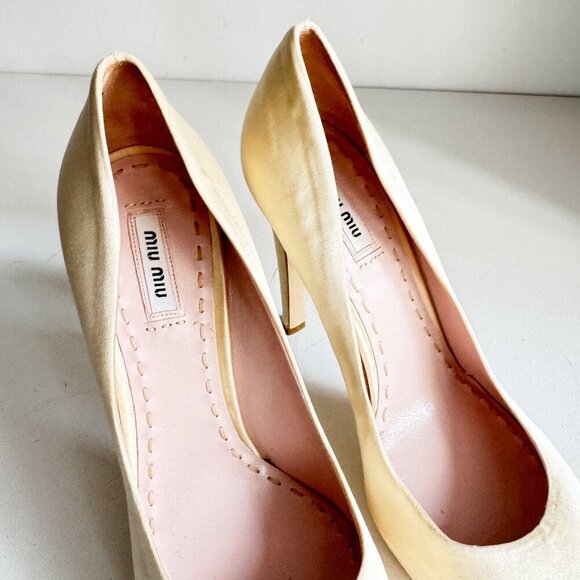 Miu Miu Champagne Satin Classic Platform Heels Wedding 40.5 NEW - Picture 5 of 11